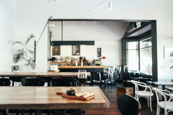 Comment préparer des plats de légumes farcis sans riz pour une option low-carb?